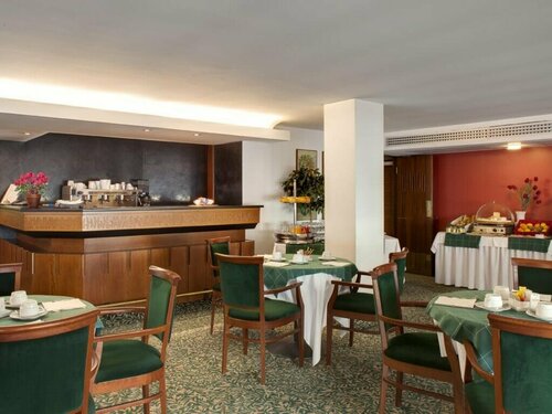 City Varese, Забронировать Отель Варезе Provincia di Varese