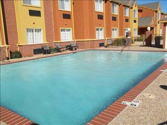 Regency Inn and Suites
