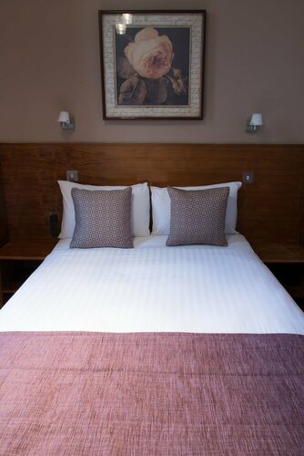 Garden View Hotel, Забронировать Отель Отели Лондона 3 звезды, рядом с Дом-музей Фредерика Лейтона, 3*
