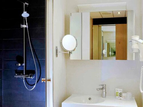 Mercure Hotel Schiphol Terminal, Book Hotel Schiphol 