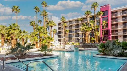 Holiday Inn Phoenix-Mesa/Chandler, Book Hotel Chandler Scottsdale
