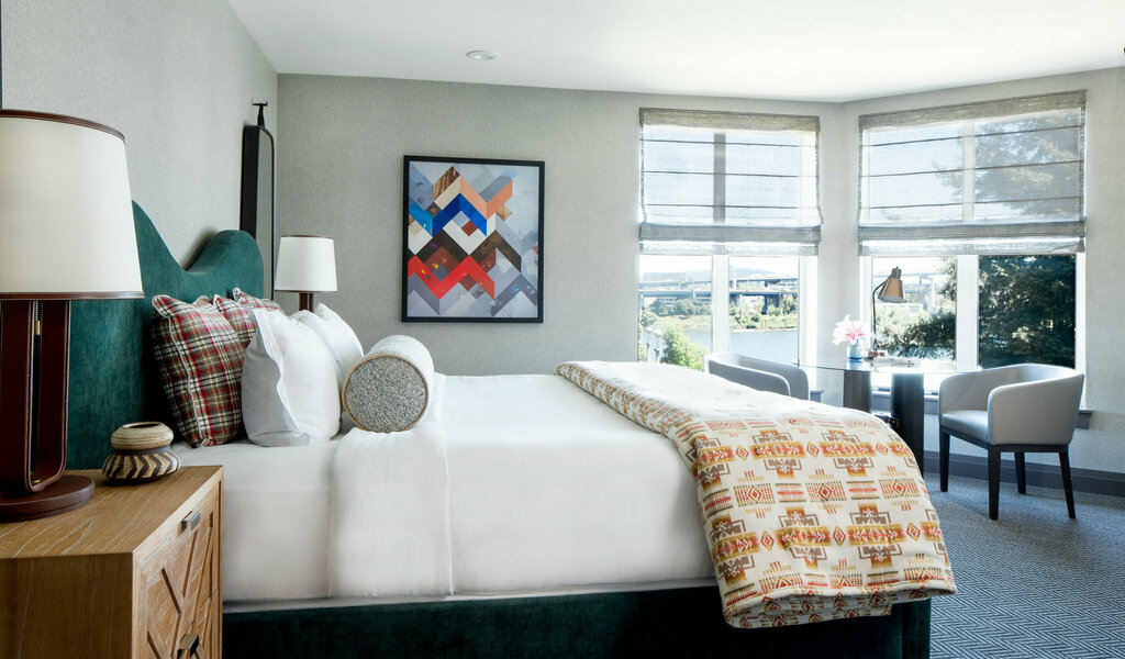 Kimpton Riverplace Hotel, an Ihg Hotel