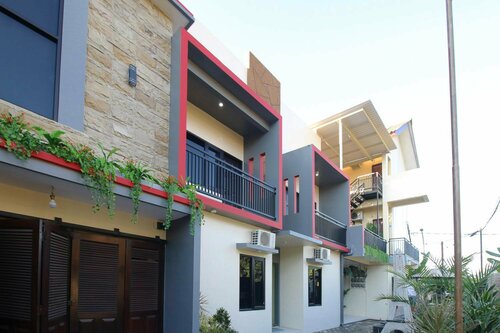 Graha Deanofa Syariah, Reserva ahora Hostal o pensión Siwalapkerto Java Oriental