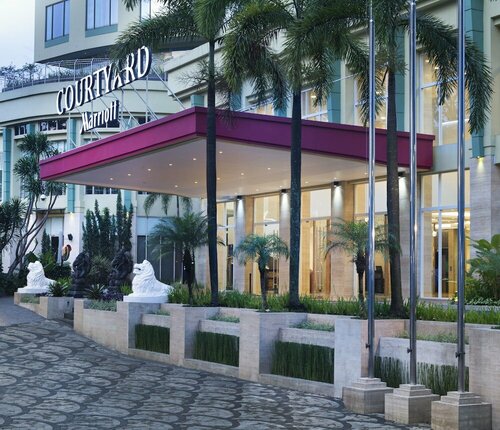 Courtyard by Marriott Bandung Dago, Rezervați Hotel Hoteluri de afaceri în Bandung Wetan, 4* 5*