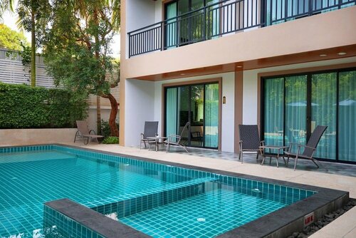 The Bell Airport Phuket Hotel - SHA Extra Plus, Забронировать Отель Най-Янг-Бич остров Пхукет, рядом с Национальный парк Сиринат