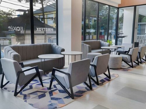 FOX Lite Hotel Samarinda, Book Hotel Hotels in Kalimantan with Parking, Parking