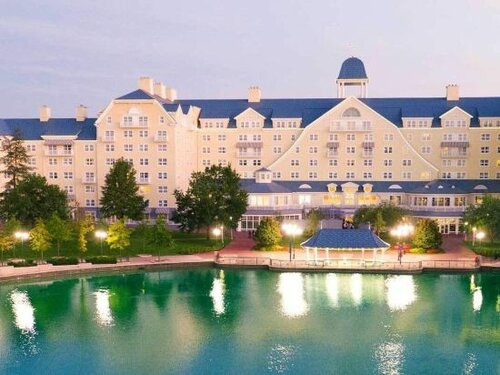 Disney Newport Bay Club, Забронировать Отель Шеси Марн-ла-Валле
