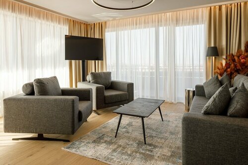 Qosmo Brasov Hotel