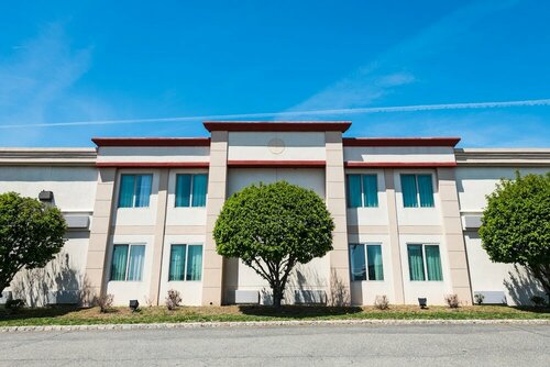 Garden Executive Hotel, Забронировать Отель Саут-Плейнфилд North Jersey