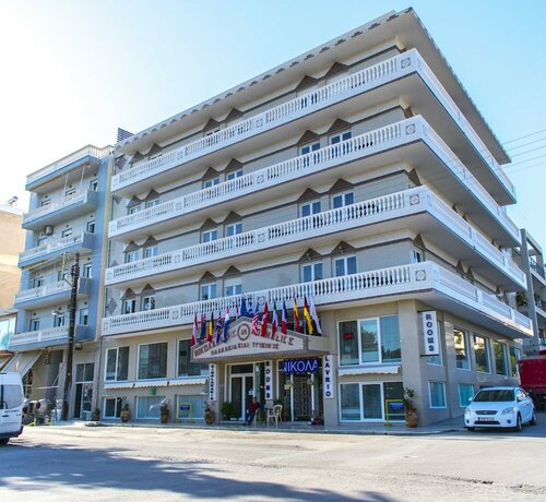 Nikolakakis Rooms Lavrio, Boek Hotel Lávrion Lavreotiki