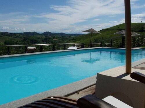 Villa Tiboldi, Reservar Vila Canale Langhe