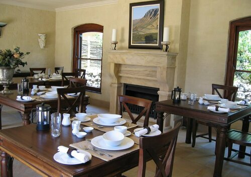 Auberge Provence, Забронировать Хостел Хостелы Херманус, рядом с Mediclinic Hermanus, Хостел