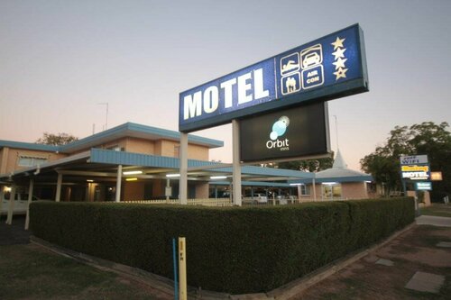 Binalong Motel, Rezerwuj Motel Hotele w Goondiwindi z Parkingiem, Parking