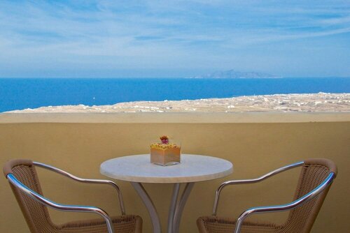 Sweet Pop, Забронировать Гостевой дом Тира Santorini Caldera