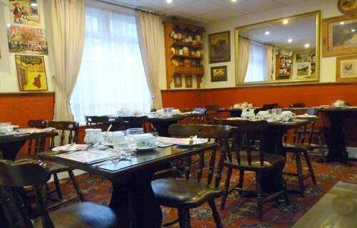 Cadeby Lodge, Забронировать Отель Блэкпул Ланкашир, рядом с Mecca Bingo