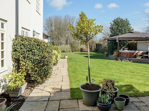 Meadow View Guest House, Rezervați Pensiune Pensiuni în Merseyside, Pensiune