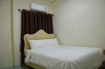 Rungrudee Homestay, Забронировать Дом для отпуска Отели провинции Чонбури с завтраком, Завтраки