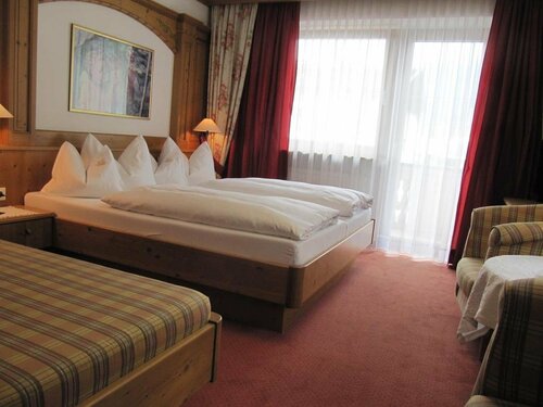 Hotel Englhof, Prenota Hotel Hotel SPA a Tirolo, SPA