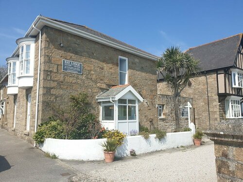 Bay Lodge, Varaa Bed and Breakfast Hotellit Cornwall pysäköinnillä, Pysäköinti