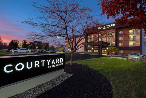 Courtyard Cincinnati Airport, Boek Hotel Erlanger 