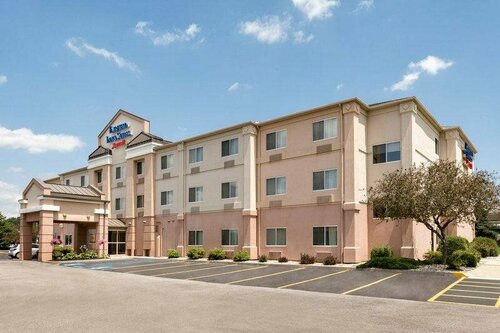 Fairfield Inn & Suites by Marriott Toledo Maumee, Book Hotel Hoteller og overnatningssteder i Maumee, Hotel