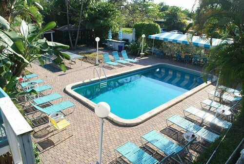Green Island Inn, Забронировать Отель Форт-Лодердейл Broward County, рядом с First Congregational Church of Christ in Fort Lauderdale, UUC