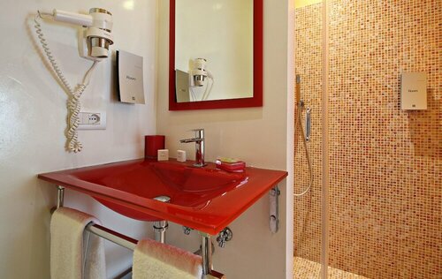iRooms Forum & Colosseum, Prenota Affittacamere Rione Monti Roma