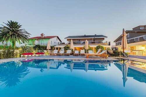 Villa Kore Çeşme, Забронировать Вилла Отели Чешме 4 звезды, 4*
