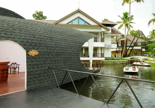 Lake Canopy, Rezerwuj Hotel Hotele w Alappuzha z basenem, Basen