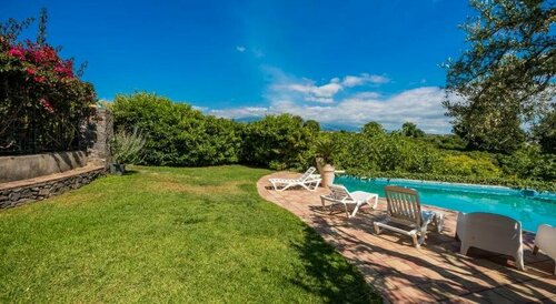 Villa Etna, Book Villa Sommerhuse i Sicilien, Hytte