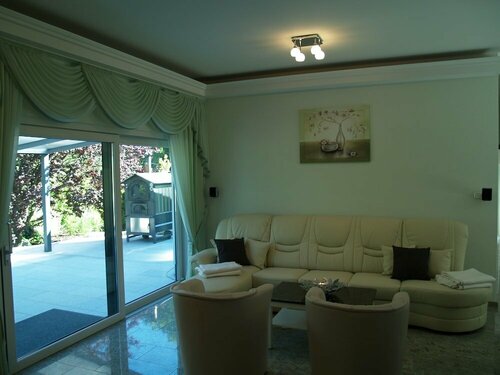 Markgrafenresidenz, Забронировать Отель Отели Бад-Заров с бассейном, Бассейн