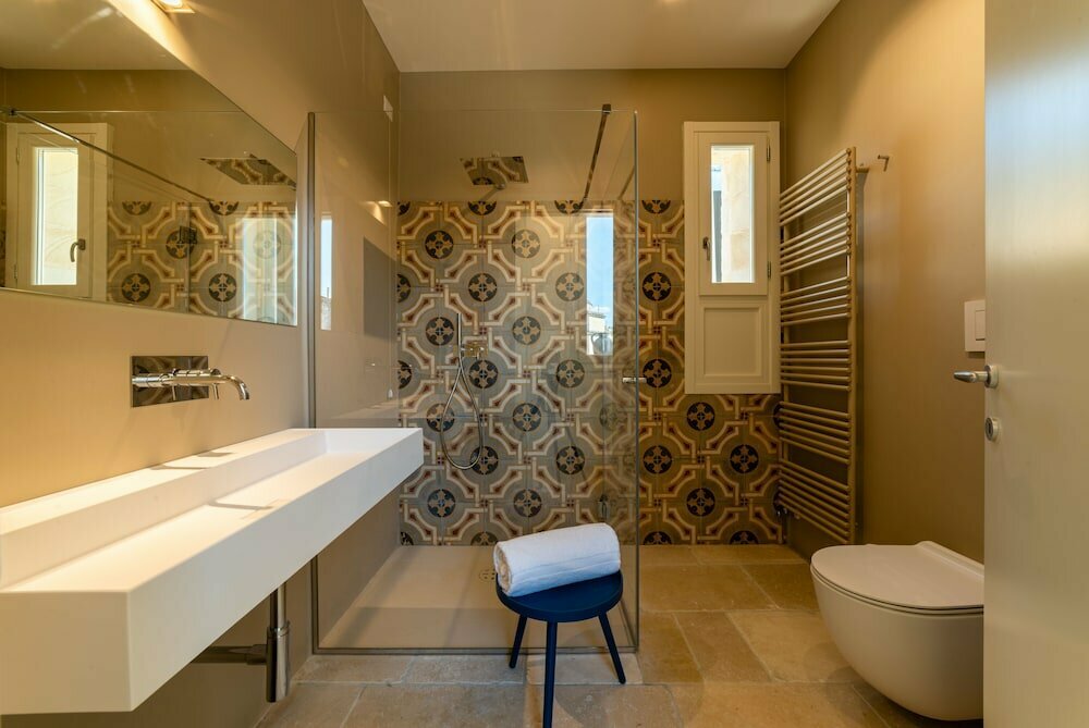 Lu Leccio, Junior Stylish Suite