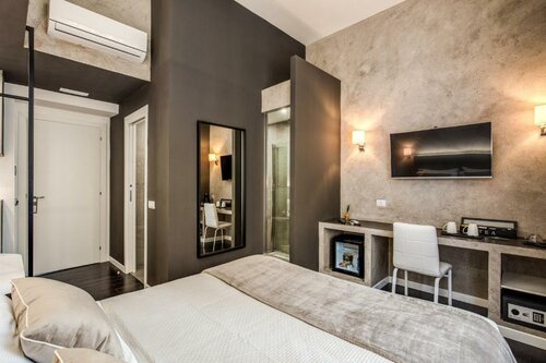 Four Rivers Suites, Забронировать Отель Отели Рима с парковкой, Парковка