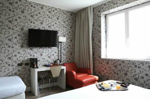 Klima Hotel Milano Fiere, Buchen Sie Hotel Hotels in Mailand mit Verpflegung, Halb-/Vollpension