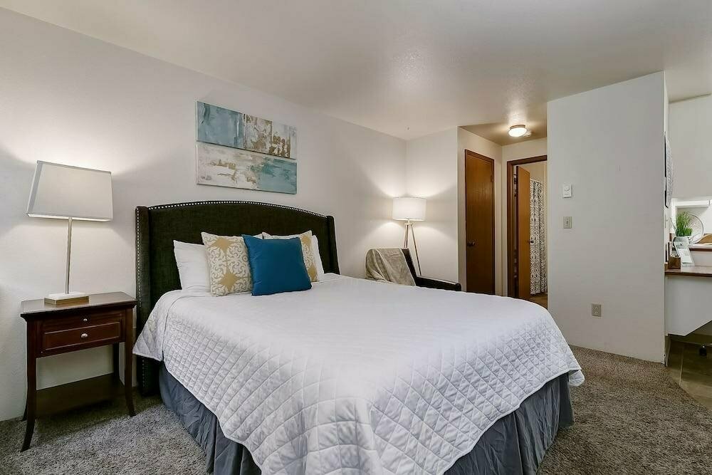 Bond Street Motel Apartments