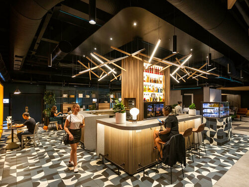 Novotel Strasbourg Centre Halles, Забронировать Отель Отели Страсбурга с парковкой, Парковка