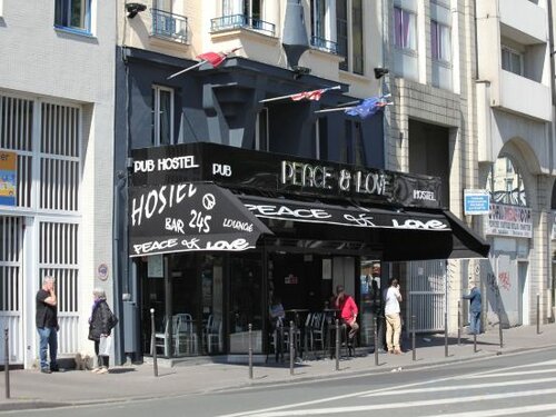 Peace & Love Hostel, Забронировать Хостел Хостелы 10-й округ: Республики - Париж, Хостел