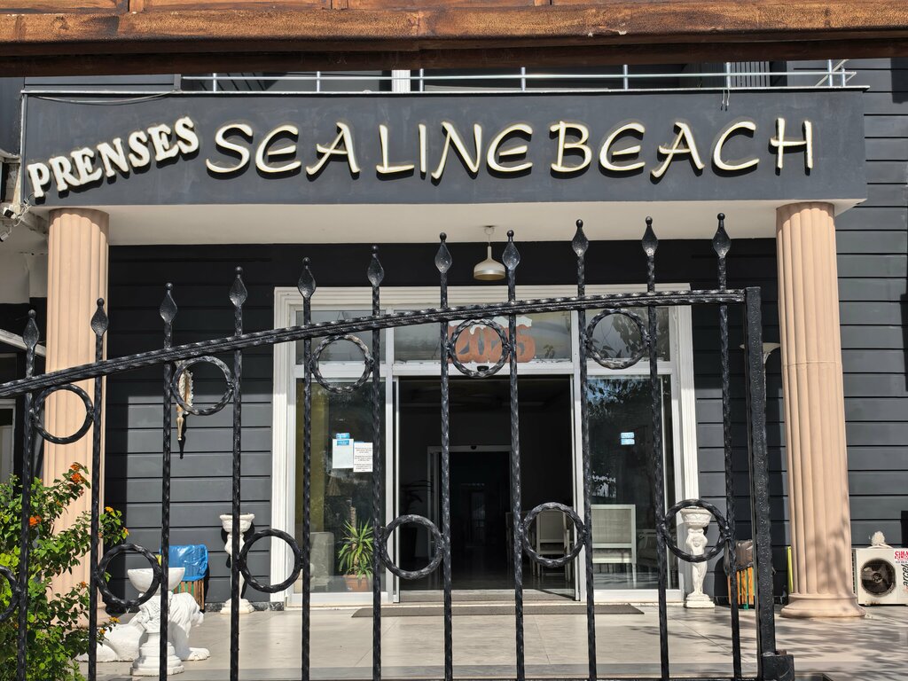 Prenses Sealine Beach Hotel