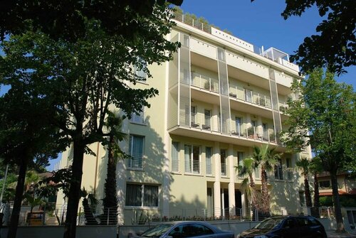 Zen Hotel Versilia, Забронировать Отель Отели Версилия 4 звезды, 4*