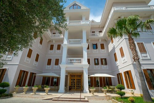 Hotel Vila Zeus, Reserva ahora Hotel Tirana Tirana