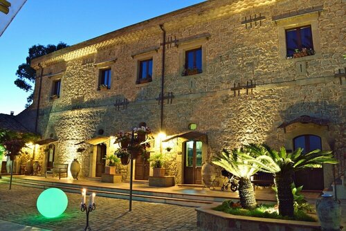 Agriturismo Vecchia Masseria Charme&Relax, Забронировать Фермерский дом Фермерские дома Долины Ното, Фермерский дом