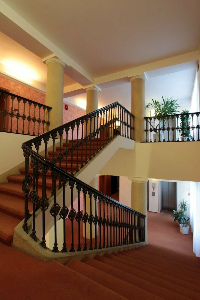 Atlantic Hotel