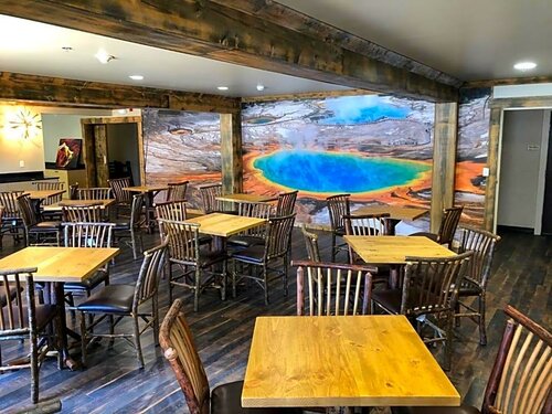 ClubHouse Inn West Yellowstone, Buchen Sie Hotel Hotels mit Pool in Idaho, Schwimmbad