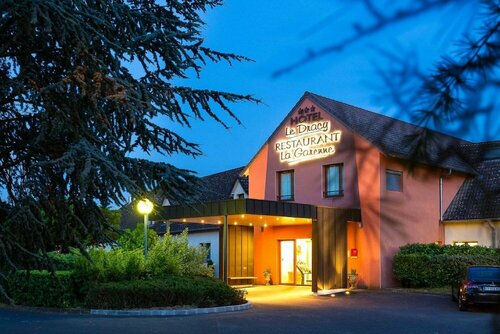 Hôtel Le Dracy, Reservar Hotel Hotéis em Saône-et-Loire com estacionamento, Estacionamento