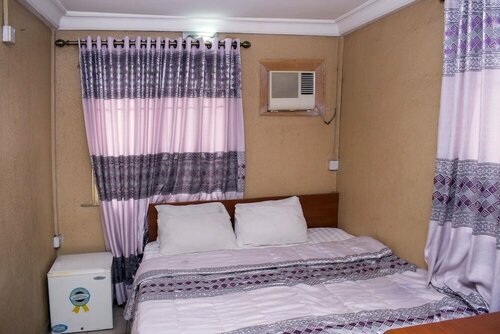 Maxton Suites Magodo, Забронировать Отель Икеджа Штат Лагос