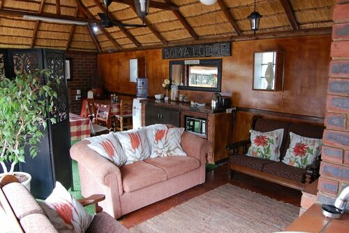 Boma Lodge, Забронировать Отель «постель и завтрак» Отели Дурбана с парковкой, рядом с Beachwood Golf Club, Парковка