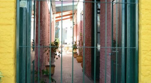 Hostel El Español, Buchen Sie Hostel Hostels in Colonia, Hostel
