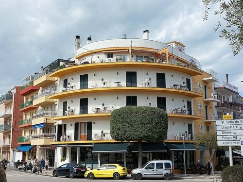 Apartaments Restaurant El Sol