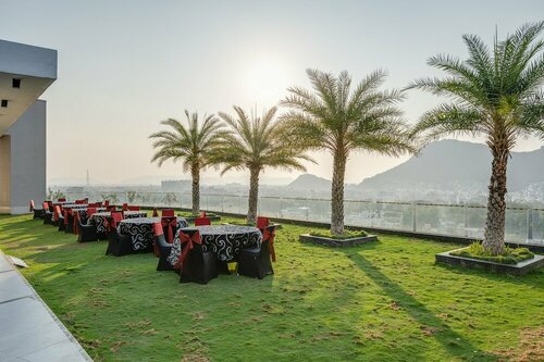 Novotel Vijayawada Varun, Réserver Hôtel Hôtels à Andhra Pradesh avec piscine, Piscine