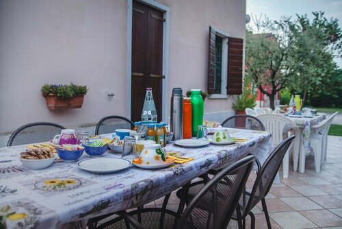 B&B La Tamerice, Забронировать Отель «постель и завтрак» Отели Валеджо-суль-Минчо 3 звезды, 3*